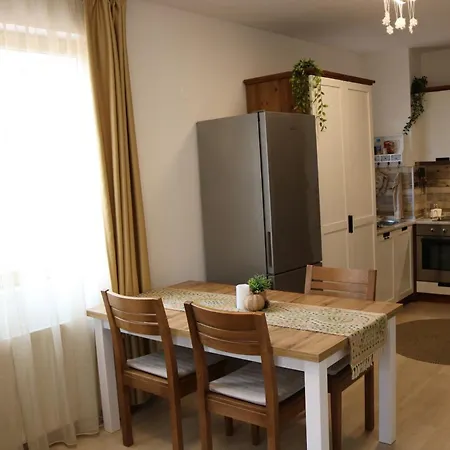 Urban בנסקו